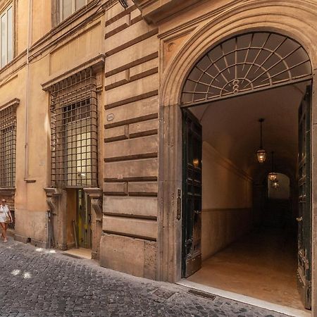 Pantheon Apartment - L'Angolo Nascosto Dei Quadri 로마 외부 사진