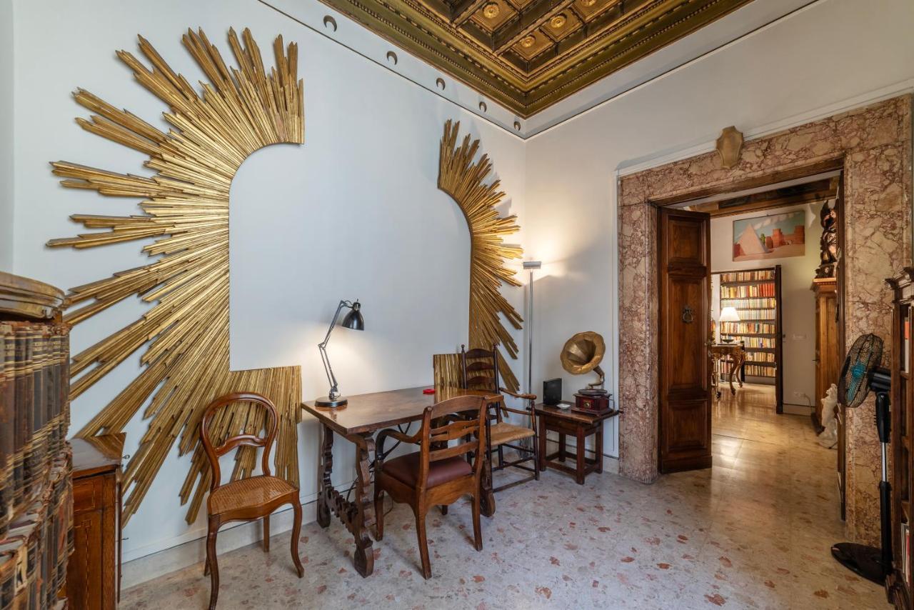 Pantheon Apartment - L'Angolo Nascosto Dei Quadri 로마 외부 사진
